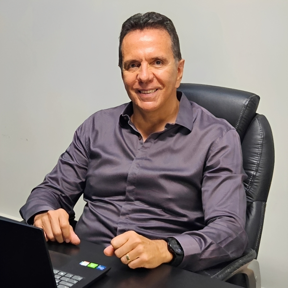 Bruno Côrtes, psicanalista e hipnoterapeuta